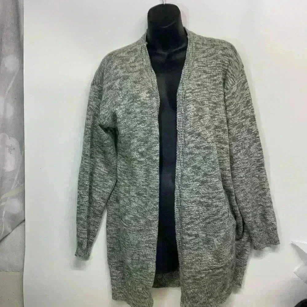 Mod cloth size large Heather  green cardigan
